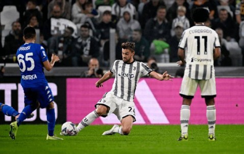 意甲周六034终极对决！尤文主场11胜碾压魔咒笼罩，罗马7连胜冲冠遇伤病暴击