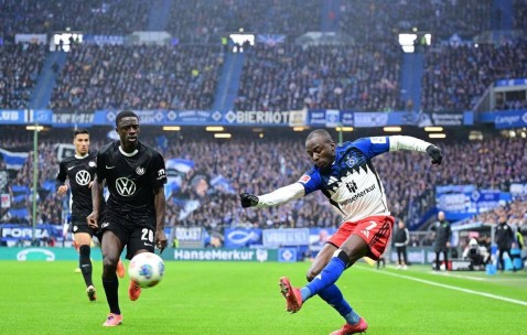 德甲第8轮，20岁丹麦新星达吉姆一剑封喉，沃尔夫斯堡1-0战胜汉堡