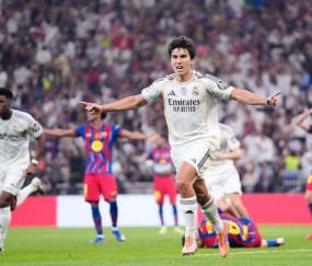 决赛八连胜！巴萨真正锦鲤浮现，连胜皇马不是偶然，欧冠成新目标