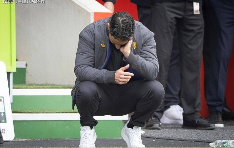 再忍忍？阿莫林即将与曼联签约满一年，随即1200万解约金失效