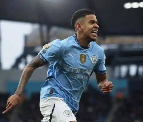 被瓜迪奥拉指着鼻子骂，西甲过人王在英超彻底迷失，两年进一球离队倒计时