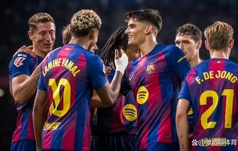 随着巴萨2-1,奥萨苏纳0-2,西甲第27轮最新积分榜如下,巴萨登顶