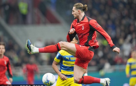 意甲-特罗伊洛头球绝杀 米兰主场0-1帕尔马落后榜首10分