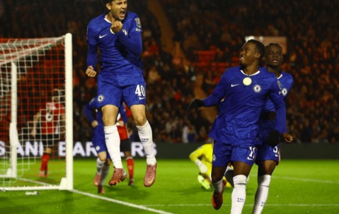 豪门赢不停：切尔西2-1逆转 利物浦轮换11人2-1又绝杀 皇马4-1全胜