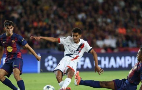 补时的90分钟,巴萨1-2被巴黎绝杀!5万球迷哑言无声